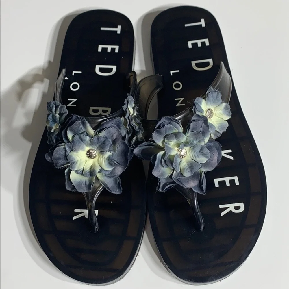 Rare Ted Baker Garden Flower Fairy Jelly Thong sandal 7 women’s black n blue